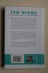 Ivo Niehe - autobiografisch programmaboek: Zit Mijn Vader Op Rij 1? compleet met 1CD en 1 Dvd