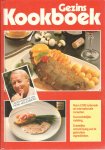 Molenberg, Henk (red.) - Gezinskookboek: Een nieuw, praktisch kookboek met meer dan duizend recepten. Recepten, menu`s en tips voor beginners en gevordenden.