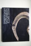 Laure Meyer - beelden, maskers, sieraden  ZWART AFRIKA  met meer dan 170 illustraties in kleur