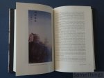 Ralph C. Croizier. - Art and Revolution in Modern China: The Lingnan (Cantonese) School of Painting, 1906-1951.