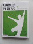 Passier, Ruud; Maria van Waterschoot-de Bock e.a.; Illustrator : Berserik, Teun; Euverman, Wim e.a. - Biologie & verzorging voor jou 1 voor onderbouw VMBO KGT handboek