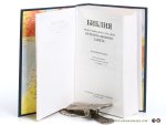 Bible: - Russian Bible. [ text in Russian ].
