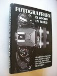 Palache, J.en A., Nederlandse vert.en bewerking - Fotograferen in woord en beeld. (The Camera Book)