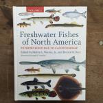Warren, Melvin L., Jr. (Fisheries Res. Sci.-Team Leader, USDA-Forest Service), Burr, Brooks M. (Professor and Director of Undergraduate Studies in Zoology, Southern Illinois University) - Freshwater Fishes of North America / Volume 1: Petromyzontidae to Catostomidae