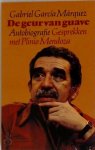 Gabriel Garcia Marquez - -Autobiografie ;De geur van guave ; Geprekken met Plinio Mendoza....nobelprijs.