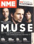 Various - NEW MUSICAL EXPRESS 2015 # 21, BRITISH MUSIC MAGAZINE met o.a. MUSE (COVER + 6 p.), CIRCA WAVES (4 p.), HOT CHIP (2 p.), FFS (3 p.), zeer goede staat
