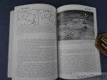 Collis, John. - Digging Up the Past. An Introduction to Archaeological Excavation.