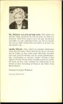 AGATHA CRISTIE is in 1890 geboren in torquay en overleden 1976 * de koningin van de misdaad * - AGATHA CHRISTIE  * Poirot speelt bridge...maar met een dolk in je hart valt er weing te lachen