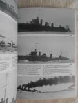 Burt, R.A. - British Destroyers in World War One [ isbn 9780853687535 ]