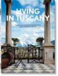 Stoeltie b - Living in tuscany. 40th ed.