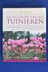 Brickell, Christopher - Encyclopedie van het Tuinieren, Een Allesomvattend Naslagwerk over Tuinieren, van de Aanleg en het Onderhoud van de Tuin tot het Kweken van Bomen, Heesters, Planten, Groenten en Fruit (5 foto's)