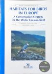 Graham M. Tucker - Habitats for birds in Europe - A conservation strategy for the Wider Environment