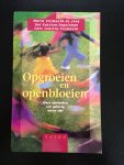 Vrijmoeth-de Jong, M.  Karssen-Engelsman, I. / Lenstra-Vrijmoeth, C. - Opgroeien en openbloeien / druk 1