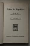 L.E. (Louise Engelberts ); Jero. de Vries - 2 boeken: SILHOUETTEN   &   ONDER DE REPUBLIEK