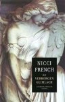 French, Nicci - De verborgen glimlach
