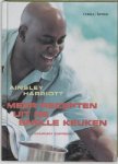 Harriott , Ainsley . [ isbn 9789058971258 ] - Meer Recepten uit de Snelle Keuken . ( Gourmet Express 1 . ) Als vervolg op het succes van Ainsley Harriott's snelle keuken nu nog meer snelle recepten. Met de vertrouwde frisse, heldere vormgeving  -