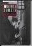  - Vrouwendomein. Woongeschiedenis van vrouwen in Nederland. (Tipje van de sluier, dl. 4)       Uitgever:     Uitgeverij SUA     ISBN:     9789062221417     Bindwijze:     Paperback     Aantal Pagina's:     176     Rubriek:     Sociologie > Vrouw...