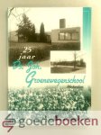 , - 25 jaar ds. Groenewegenschool Werkendam --- 25 jaar geschiedenis van de Ds. Joh. Groenewegenschool , - 25 jaar ds. Groenewegenschool Werkendam --- 25 jaar geschiedenis van de Ds. Joh. Groenewegenschool