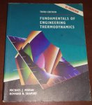 Moran, Michael J. - Fundamentals of Engineering / SI Version