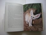 Attenborough, David - The living Planet. A Portrait of the Earth