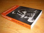 Bruce G. Trigger; B.J. Kemp; D. O`Connor; A.B. Lloyd - Ancient Egypt A Social History