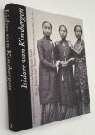 Theuns-de Boer, Gerda & Saskia Asser, - Isidore van Kinsbergen (1821-1905). Fotopionier en theatermaker in Nederlands-Indië/ Photo pioneer and theatre maker in the Dutch East Indies