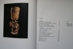 Laure Meyer - beelden, maskers, sieraden  ZWART AFRIKA  met meer dan 170 illustraties in kleur