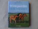 Harris, Moira C., Vitataal - Wilde paarden uit de hele wereld