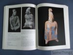 Gallenkamp, Charles and Regina Elise Johnson [eds.] - Maya treasures of an ancient civilization.