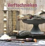 Cambre, Tilly . [ isbn 9789020974232 ] 0418 - Verftechnieken. (  Een nieuwe look voor oude voorwerpen .)  Oude meubels en decoraties waarop u bent uitgekeken, geeft u dankzij dit handige boek een tweede leven. ;;;Met maar liefst twintig verftechnieken krijgt elk stuk een totaal nieuwe look. -