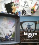 Tom Lanoye, Anni van Landeghem, Dooreman - Lanoye 60 [Bibliofiele uitgave] Groepsportret met brilletje