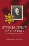[{:name=>'F. Roos-van Hessen', :role=>'A01'}, {:name=>'B. Stiers-van Slingeren', :role=>'B06'}] - Leven in de schaduw van de Swastika
