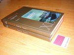 Cook, Robin - Ingreep - Band 1 en Band 2 [GROOT LETTERBOEK, set van 2]
