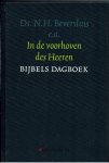 Meerdere auteurs - In de voorhoven des Heeren - (Bijbels dagboek)
