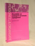 Kouwenhoven, Ir. C.P.M. / Hooft, Drs. P.L.R.M. van - De praktijk van strategisch personeelsmanagement