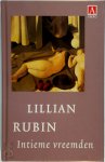 L.B. Rubin 218407 - Intieme vreemden