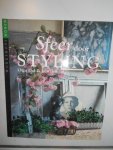 O. DOL, L. BOS - Sfeer door styling O. DOL, L. BOS - Sfeer door styling