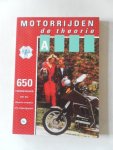  - Motorrijden in theorie 650 theorievragen met antwoorden met het theorieexamen als uitgangspunt. Er is niet in het boek geschreven
