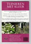 Matthews, Jackie - Tuinieren met kleur - Hoe u een tuin creeert die in alle seizoenen vol kleur en fleur is.