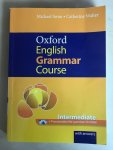 Michael Swan / Catherine Walter - Oxf english grAmerican course int sb wo/key pk