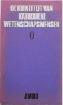 Weiler A G redactie, Alfrink kardinaal, Berger W J, Janssen J A P J, Bornewasser J A, e.a. - De identiteit van katholieke wetenschapsmensen Annalen van het Thijmgenootschap jaargang 68 afl 2