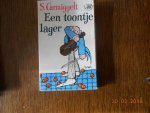 S Carmiggelt - Een toontje lager S Carmiggelt - Een toontje lager
