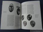 Esther A. Dagan. - The spirit's image. The African masking tradition - evolving continuity. / L'image de l'esprit. La tradition du masque africain - évolution et continuité.