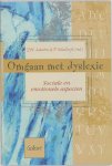 F. Schalkwijk, J.H. Loonstra - Omgaan met dyslexie