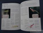 Tony Lolli. - Fly Patterns by Fishing Guides: 200 Flies That Really Work.