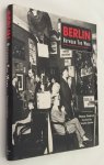 Friedrich, Thomas, Stephen Spender, foreword, - Berlin between the wars