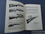 Biertümpel, Walter und Hans-Joachim Köhler. - Eduard Kettner Jagdwaffenkunde. Ein Lehrbuch für Jäger und Waffenfreunde.