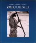 Essamba, Angele Etoundi - Women of the Water: Every woman of the water has her story = Chaque femme de l'eau a son histoire