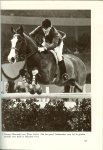 Persson Claudia ... Nederlandse vertaling : E.S.Tack, Van oerpaard tot raspaard, en paard in geschiedenis - Paarden - en Ponyboek .. met de grote encyclopedie der paarden rassen ... De eerste africhting van de jonge Lipizzaners ... Scheren en toiletteren ... en de kleine hippologische woordenlijst