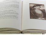 Conway, Sir Martin (ed.). - Catalogue of the Loan Exhibition of Flemish & Belgian Art Burlington House London 1927 - A Memorial Volume. Section of Pictures by Tancred Borenius. Section of Tapestry by A. F. Kendrick. Section on Drawings and Engravings by Campbell Dodgson. Conway, Sir Martin (ed.). - Catalogue of the Loan Exhibition of Flemish & Belgian Art Burlington House London 1927 - A Memorial Volume. Section of Pictures by Tancred Borenius. Section of Tapestry by A. F. Kendrick. Section on Drawings and Engravings by Campbell Dodgson.